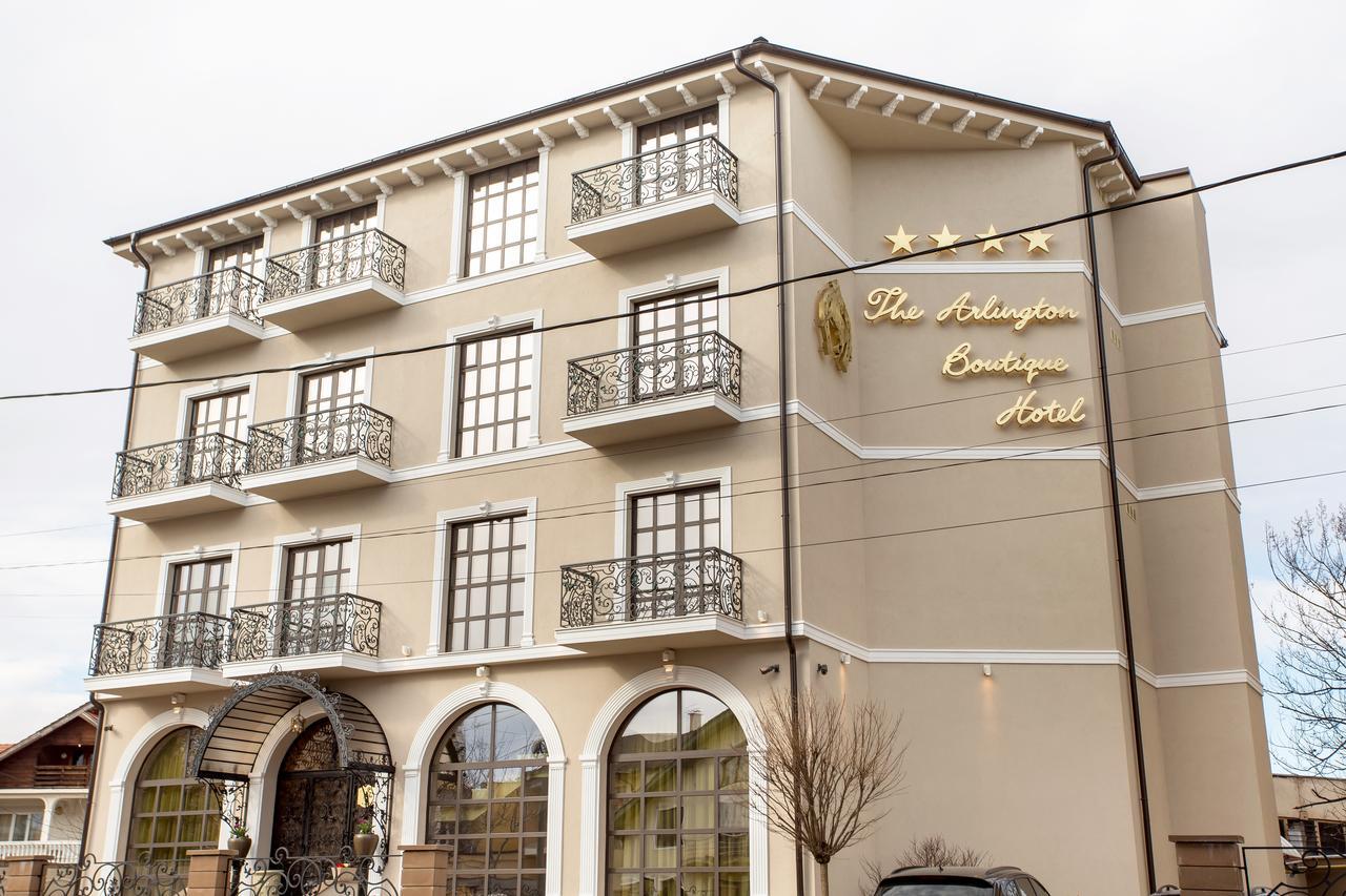 The Arlington Boutique Hotel Craiova Exterior foto